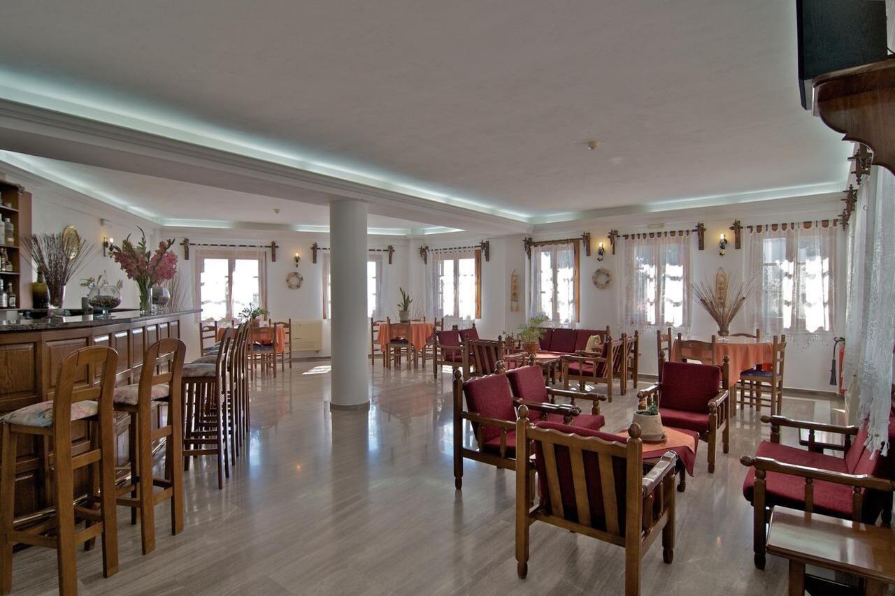 Alex Hotel تورلوس المظهر الخارجي الصورة